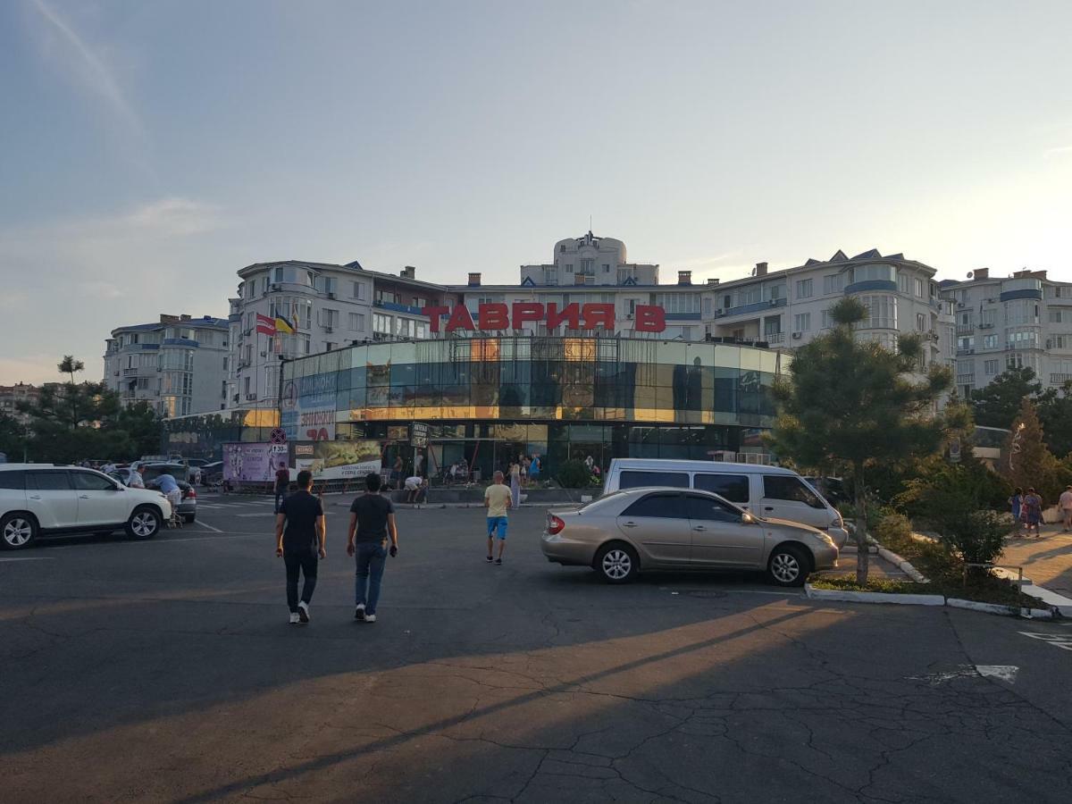 Апартаменты На Люстдорфской Odesa Exterior foto